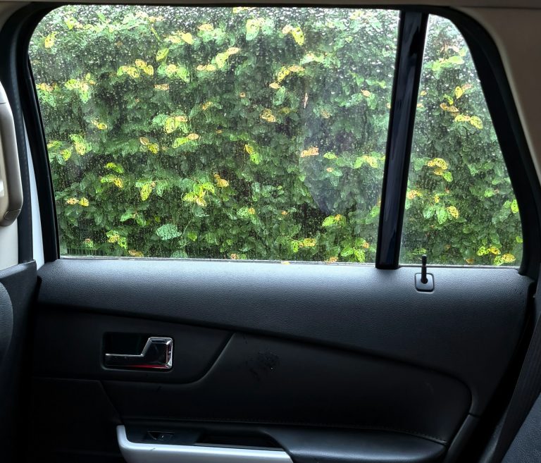 karet pintu mobil
